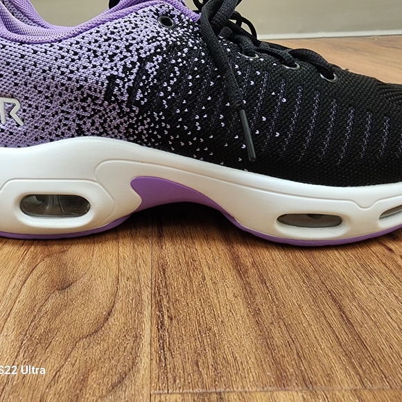 Running shoes - Picture 9 of 10